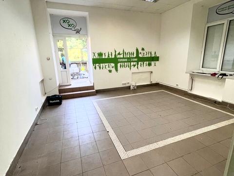 комерційна за адресою Київ, Академіка Янгеля вул., 2