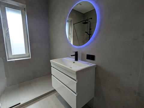 будинок за адресою Успішна, 12Т