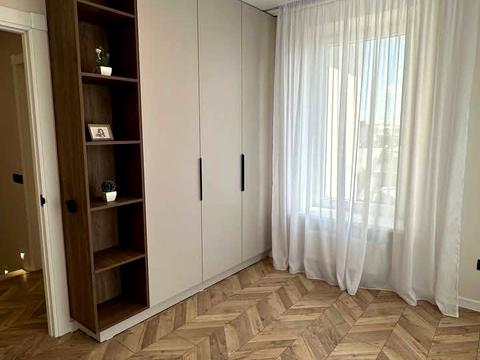 будинок за адресою Сергія Корольова вул., 10