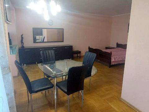 квартира за адресою житловий масив Тополя-1 вул., 4
