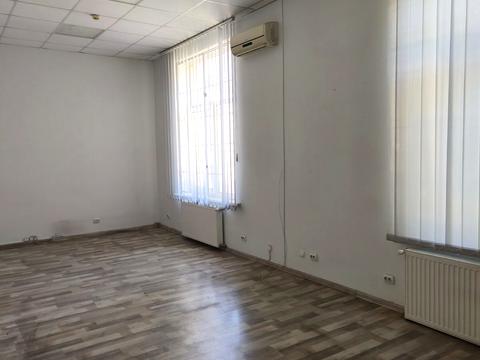 коммерческая по адресу Толстого Льва ул., 40