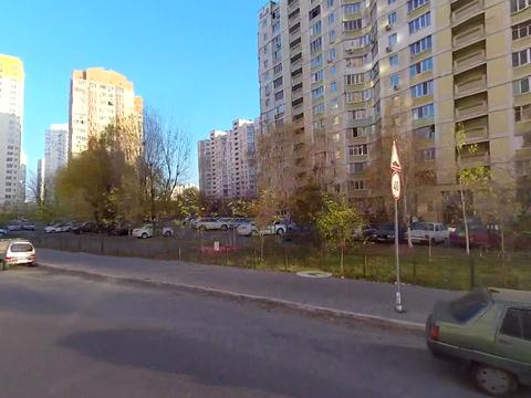 ділянка за адресою Олени Пчілки вул.
