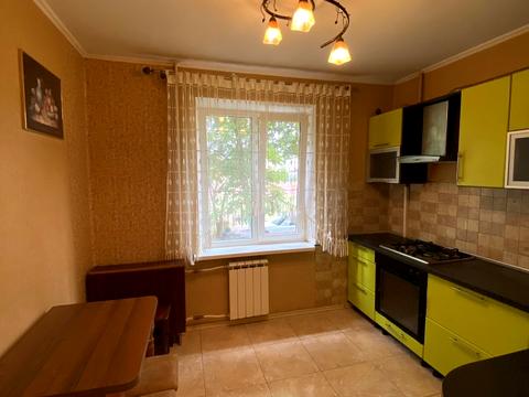 квартира за адресою Панаса Мирного вул., 28/2