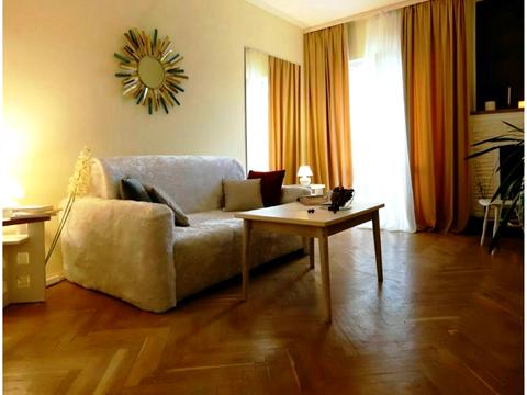 квартира за адресою Михайлівська вул., 4