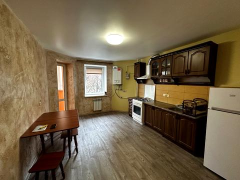 квартира по адресу Героев Сталинграда ул., 4