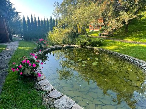 будинок за адресою Максима Рильського