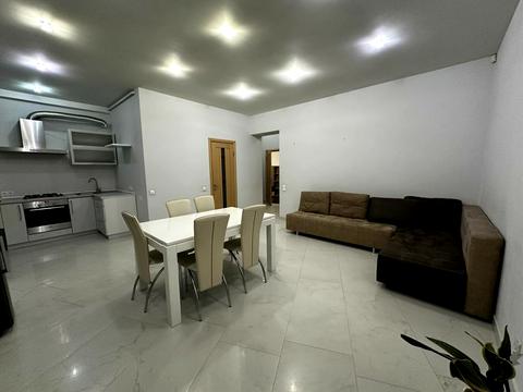 квартира за адресою Леоніда Первомайського вул., 9-А