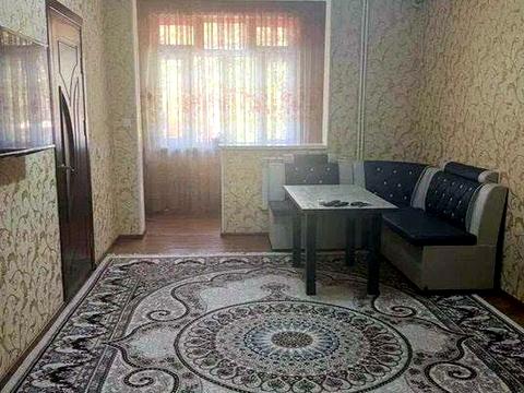 квартира за адресою Янгеля, 14