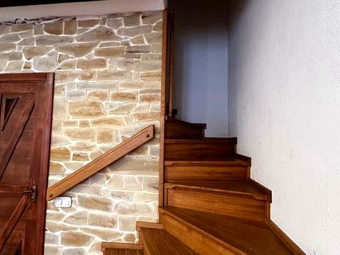 дом по адресу Дніпровська