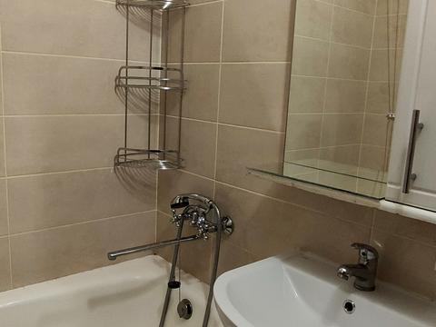 квартира за адресою Каштанова вул., 8