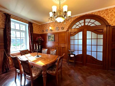 будинок за адресою вулиця Кошового