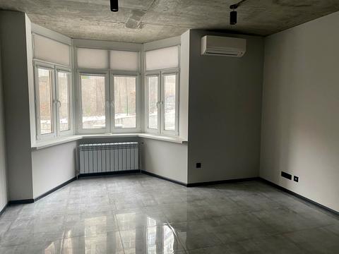 комерційна за адресою Митрополита Василя Липківського вул. (Урицького), 37-Б