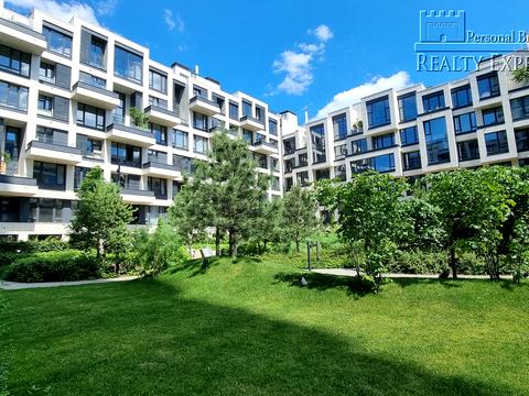 паркомісце за адресою Ґарета Джонса вул. (Сім'ї Хохлових), 12