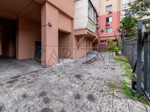 коммерческая по адресу Антоновича ул., 122