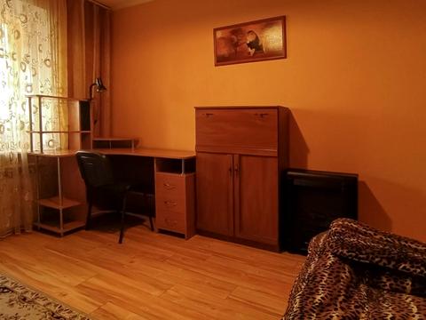 квартира за адресою Тополина вул., 18