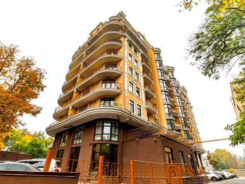 квартира по адресу Французский бульв., 13а