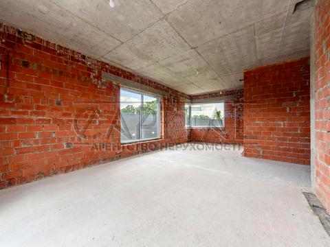 дом по адресу Київська