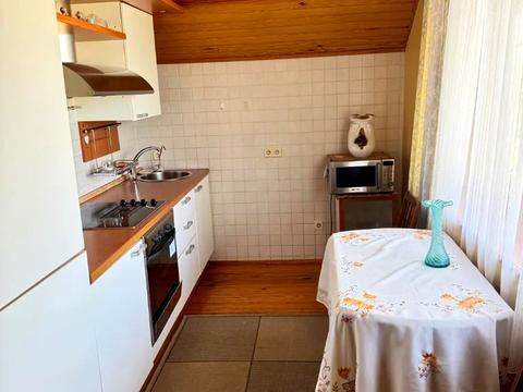 дом по адресу Николая Гнатюка ул. (Ласточкіна), 5