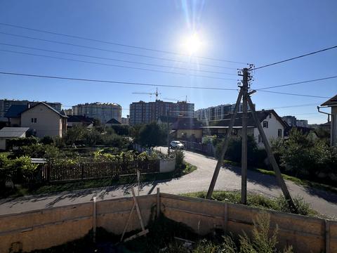 будинок за адресою Героїв УПА вул.