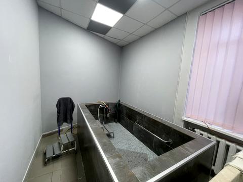комерційна за адресою Петра Григоренка просп., 24