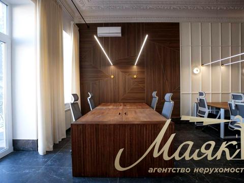 комерційна за адресою Велика Васильківська вул. (Червоноармійська), 38