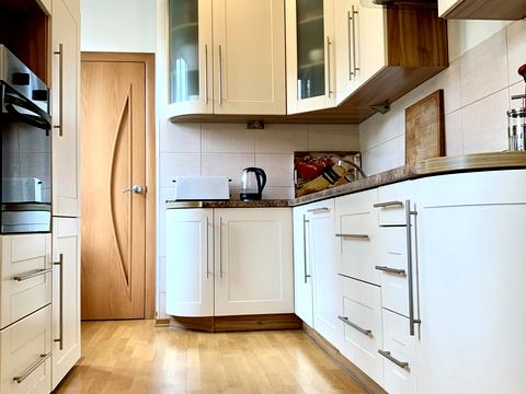 квартира по адресу Руфа ул., 5