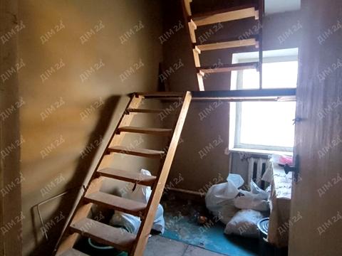 будинок за адресою Центральна, 1