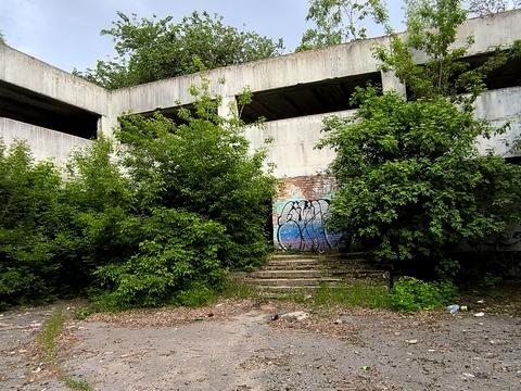комерційна за адресою Новомиколаївська вул., 5