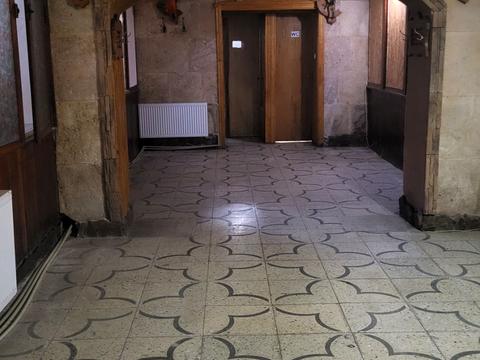 комерційна за адресою Генерала Тараса Чупринки вул. (Пушкіна), 42