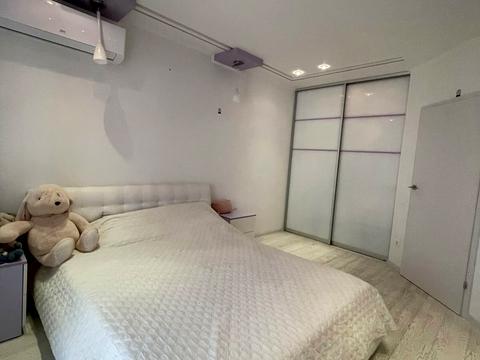 квартира за адресою Степана Бандери просп., 62