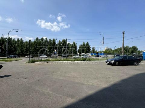 коммерческая по адресу Драгоманова ул., 1Н