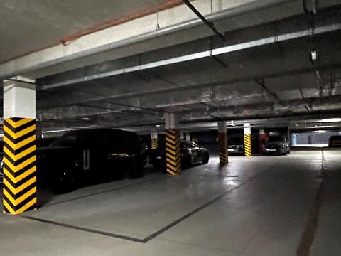 паркоместо по адресу Набережная Победы ул., 7