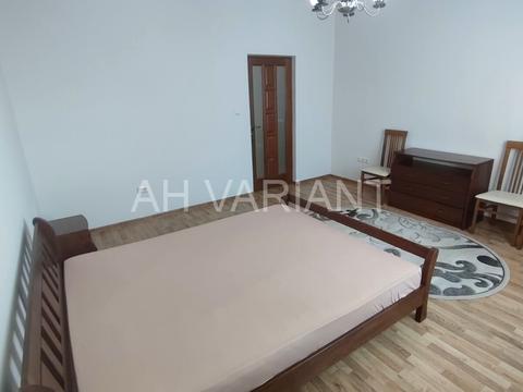 квартира за адресою Вишнева вул., 22