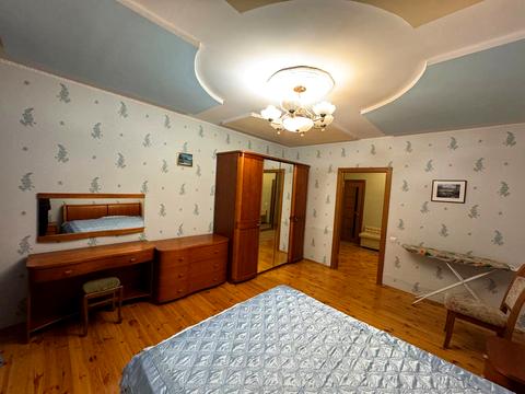 квартира за адресою Миколи Голего вул. (Лебедєва-Кумача), 5