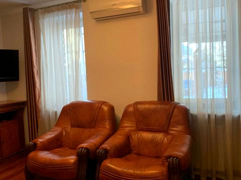 квартира за адресою Менделєєва вул., 12