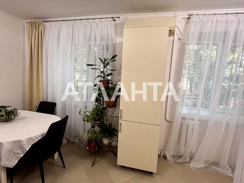 квартира за адресою Радісна вул., 1
