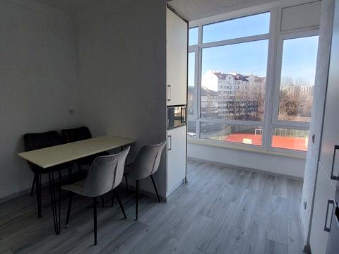 квартира за адресою Гетьмана Петра Дорошенка вул., 22б