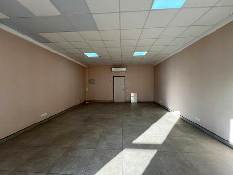 комерційна за адресою Соборна вул., 12/1