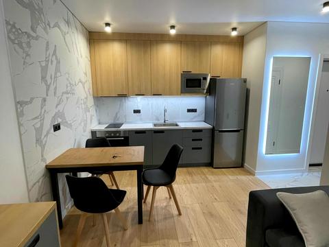 квартира за адресою Зарічна вул., 2к3