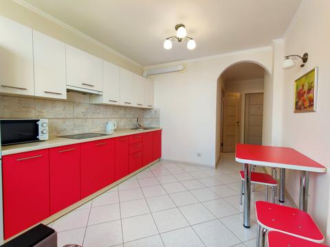 квартира за адресою Юрія Поправки вул. (Миколи Лебедєва), 14