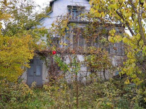 будинок за адресою Набережна вул.