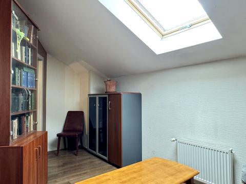 будинок за адресою Весняна, 12