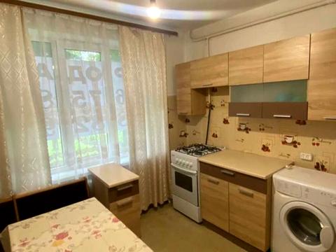 квартира за адресою Довженка вул., 9