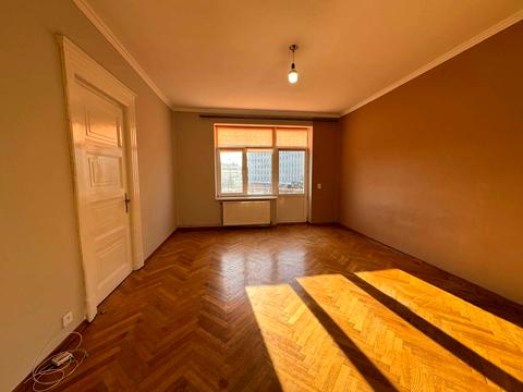 квартира по адресу Госпитальная ул., 9