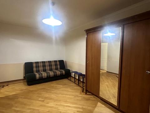 квартира за адресою Приозерна вул., 8-Б