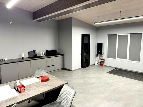 комерційна за адресою Івана Боберського вул. (Механізаторів), 7