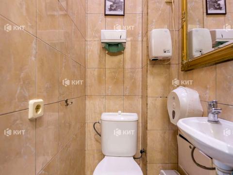 комерційна за адресою Чернишевська вул., 15