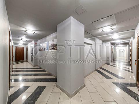 комерційна за адресою Велика Житомирська вул., 20