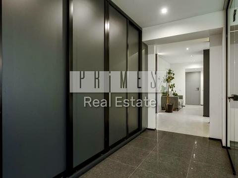 комерційна за адресою Володимирська вул., 51/53