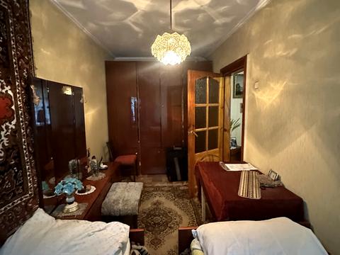 квартира за адресою Кам'янецька вул., 72